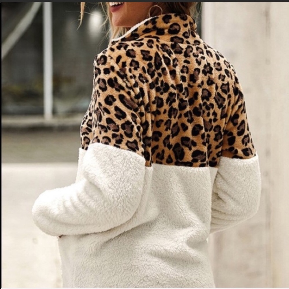 Leopard and White Fleece Half Zip Pullover Jacket - Picture 8 of 9